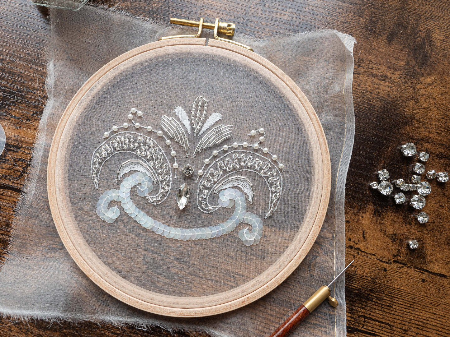 Tambour Embroidery Sampler Kit For Beginners