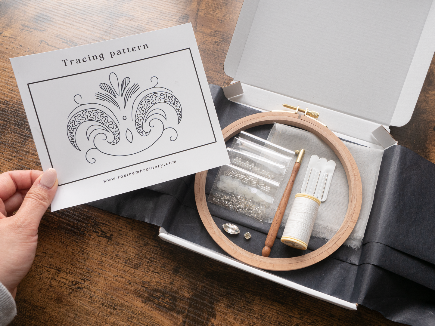 Tambour Embroidery Sampler Kit For Beginners