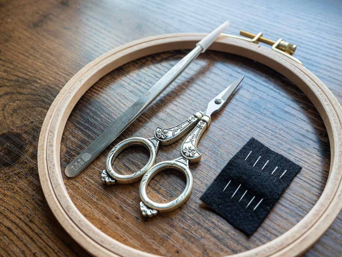 Embroidery Starter Tool Kit – The Crafty Heart